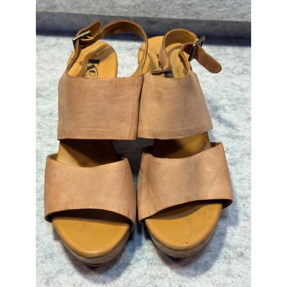 Korks tan sandels scrappy heel open toed Woman's size 7.5 comfort